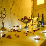 Serenus Cave Hotell