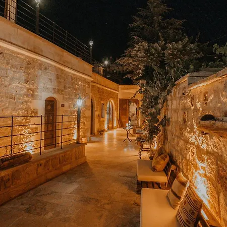 Serenus Cave * Ortahisar