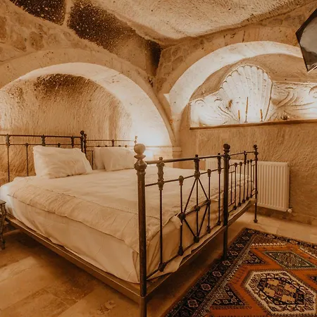 Serenus Cave * Ortahisar
