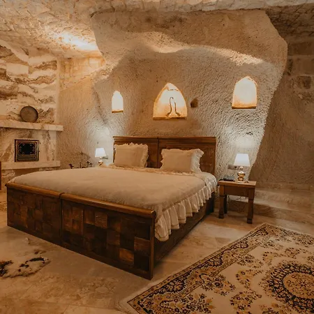 Serenus Cave Ortahisar
