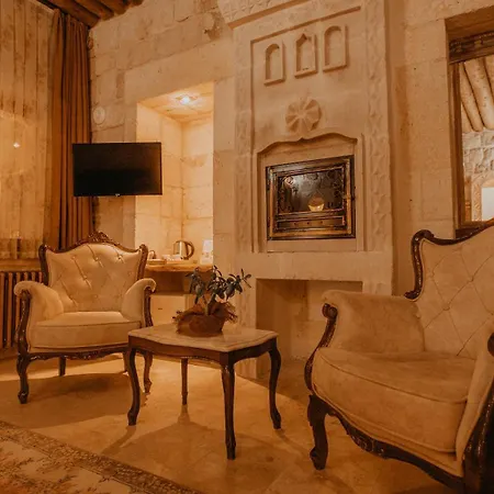 Hotel Serenus Cave *
