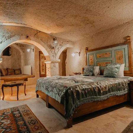 Serenus Cave * Ortahisar