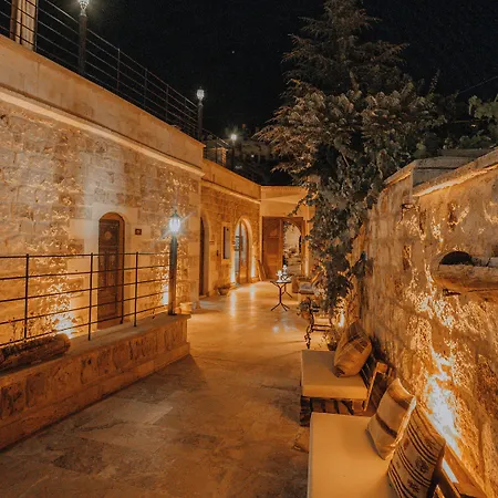 Serenus Cave * Ortahisar