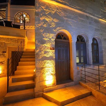 Hotel Serenus Cave *
