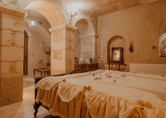 Serenus Cave Ortahisar